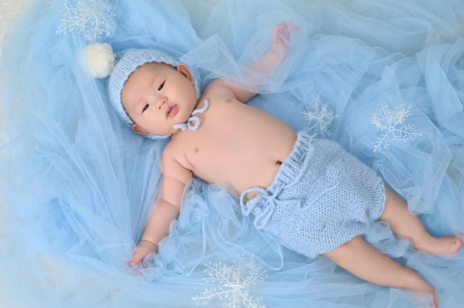 北京代生子机构包男孩三个半月宝宝发育指标